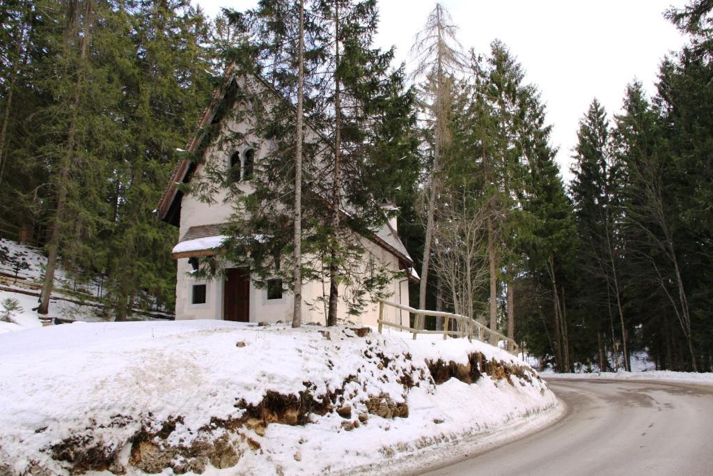 Garni Biancaneve Ruffre-Mendola Zewnętrze zdjęcie